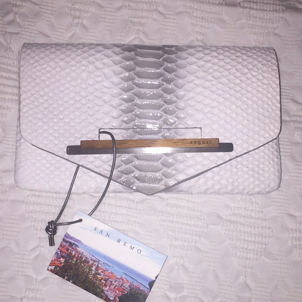 Cool white clutch!